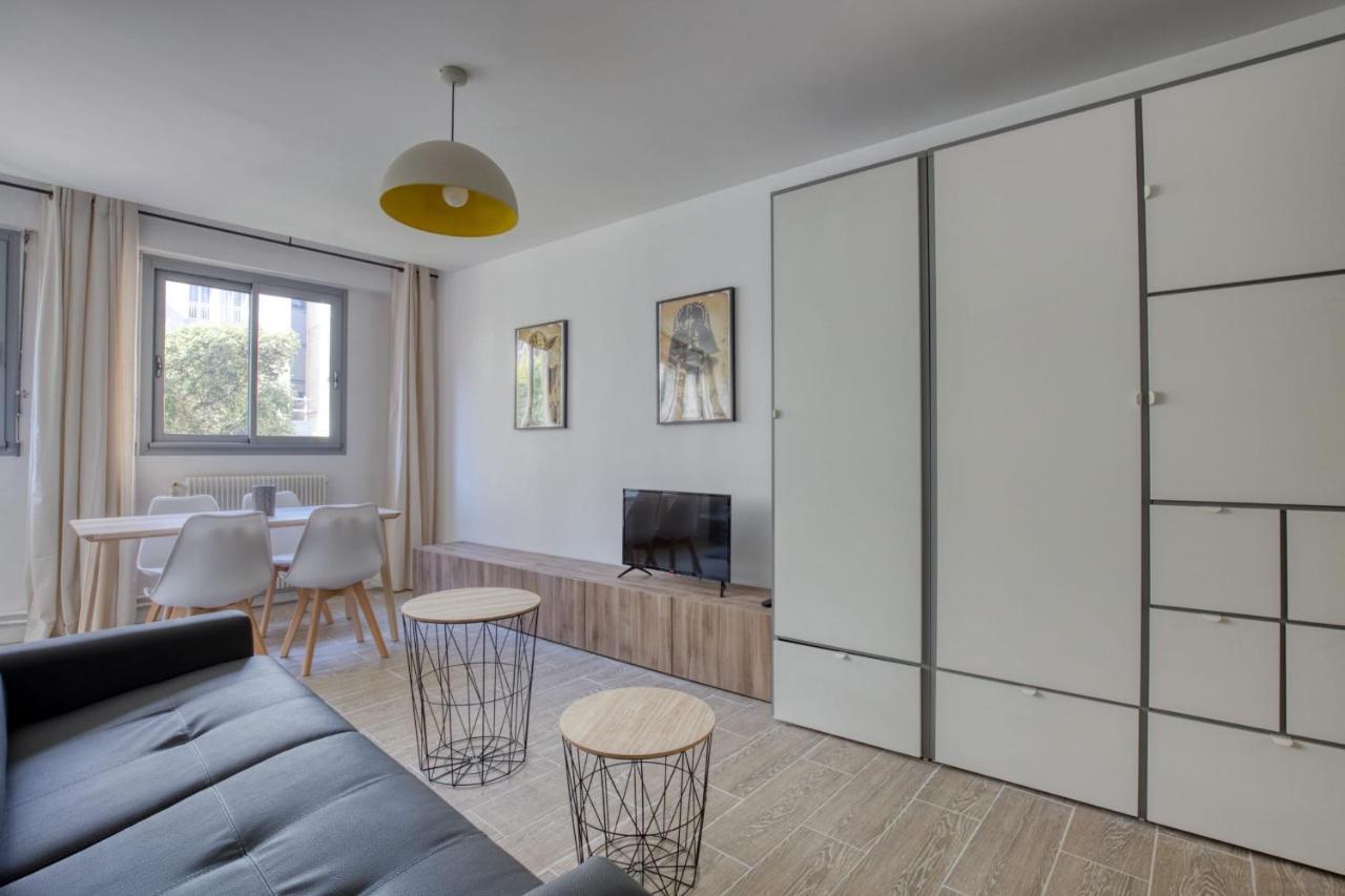 Charming Apartment In The Heart Of The 19Th パリ エクステリア 写真