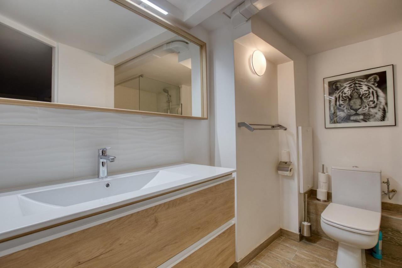 Charming Apartment In The Heart Of The 19Th パリ エクステリア 写真